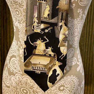 The Far Side by Gary Larson cow necktie